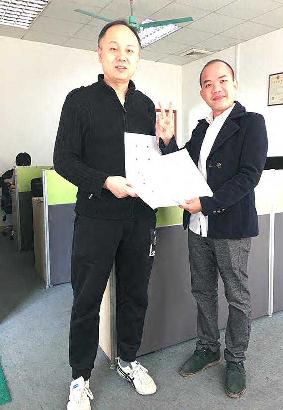 办公室粉色视频网站设计.jpg