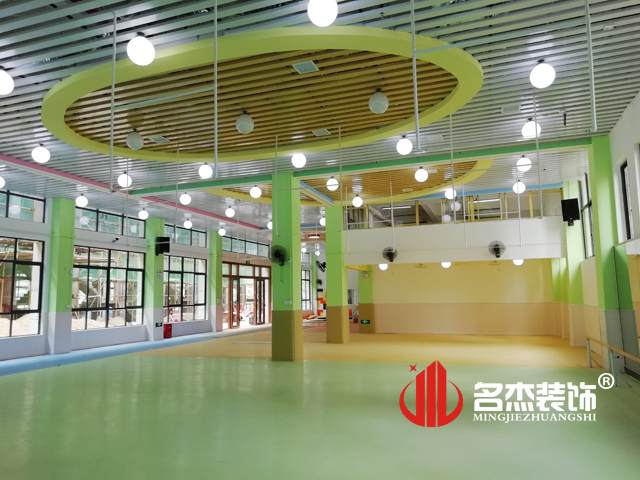 幼儿园粉色视频网站设计.jpg