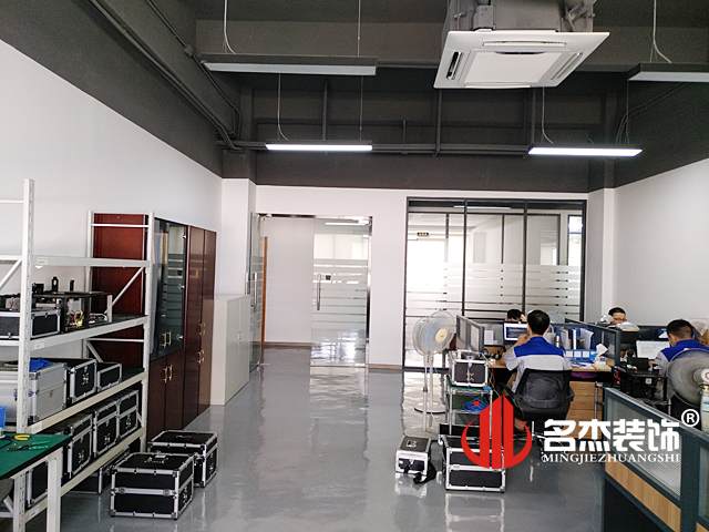 办公室粉色视频网站完工照.jpg