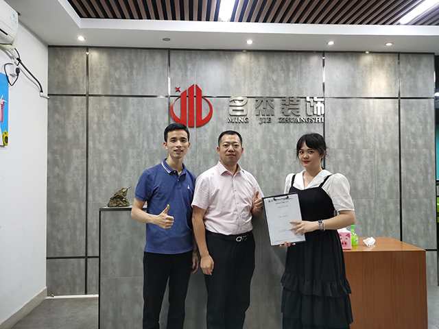办公室粉色视频网站 办公室粉色视频网站