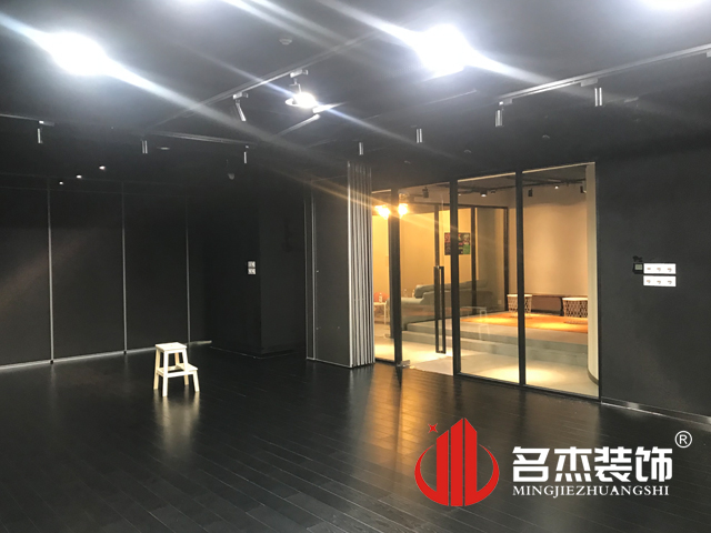 舞蹈室粉色视频网站设计