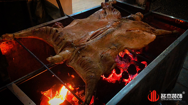 粉色视频导航装饰游记