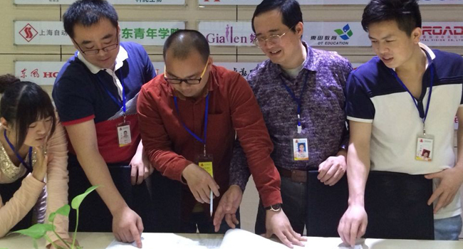 粉色视频导航风采--团队展示